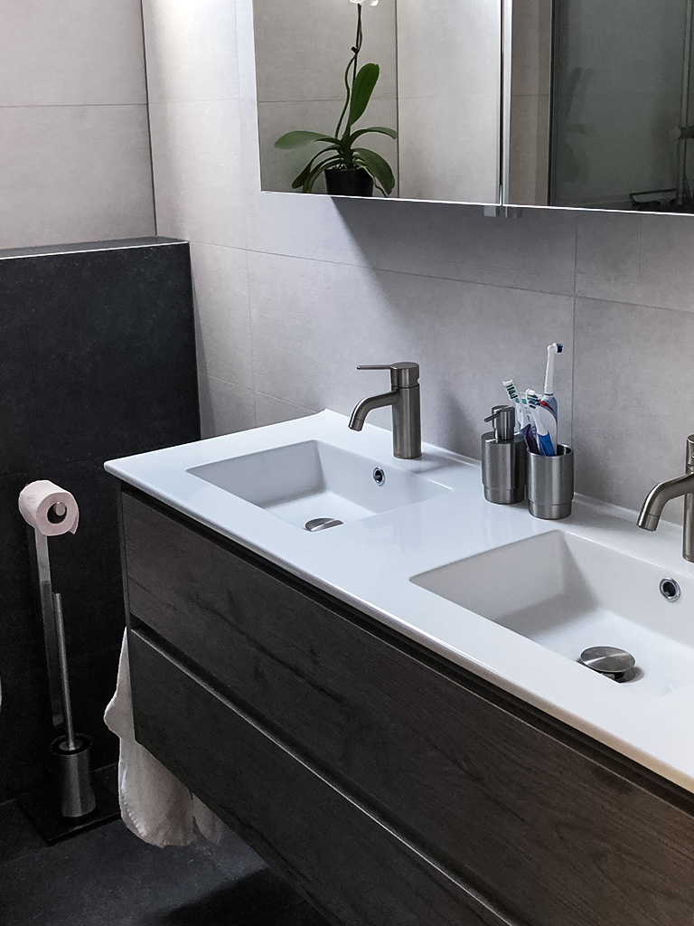 Badkamer-H-en-R-Aannemersbedrijf_1