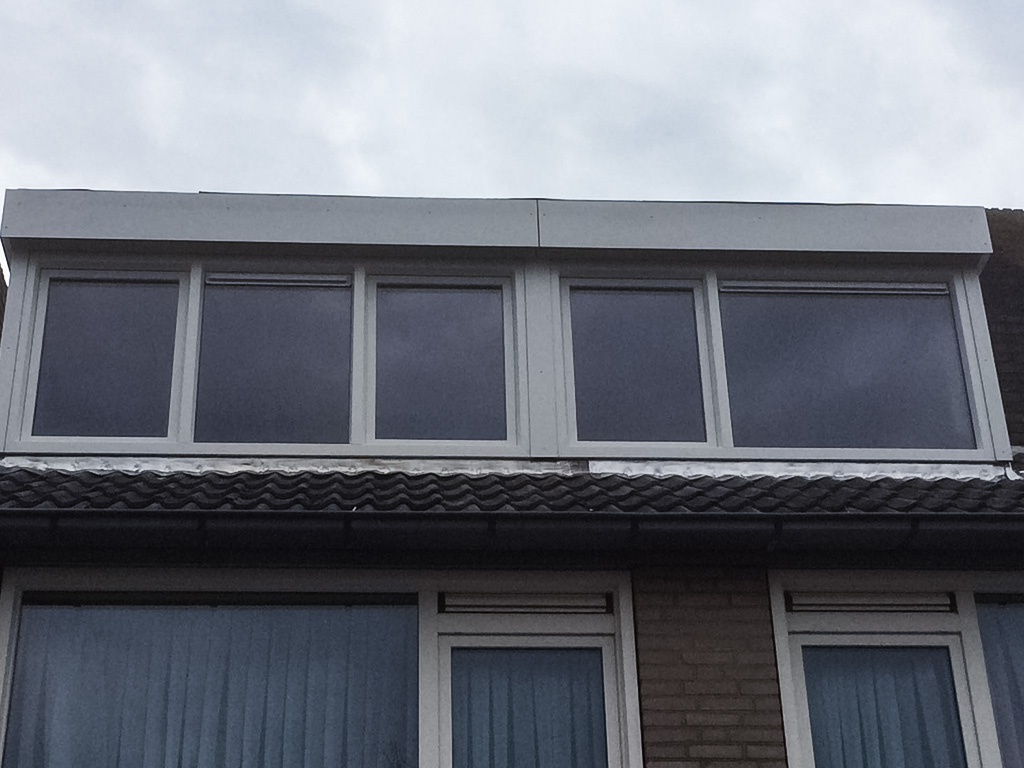 Dakkapel-H-en-R-aannemersbedrijf-4